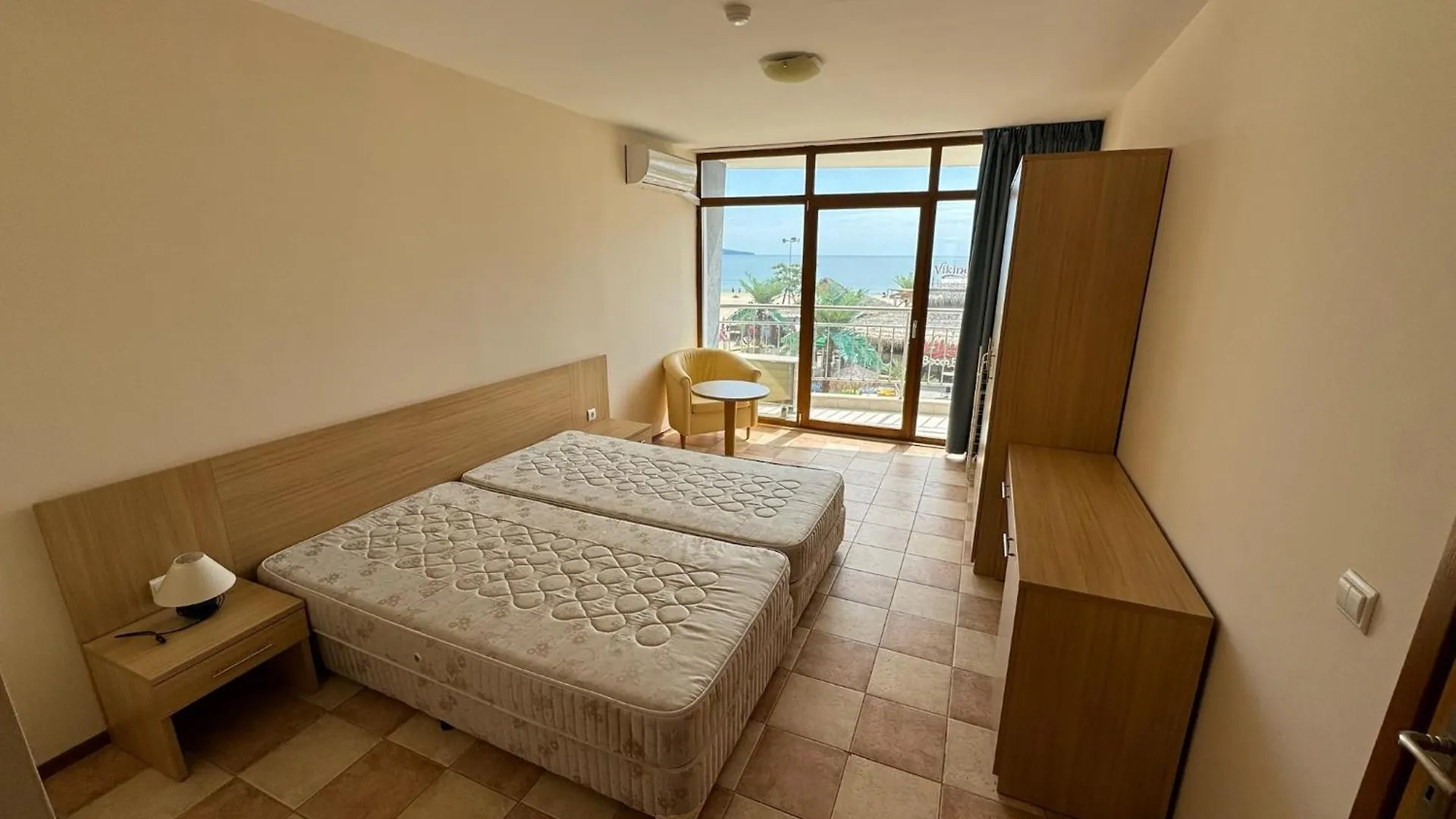 Spacious Beachfront Apartment - Kaya Sunny Beach