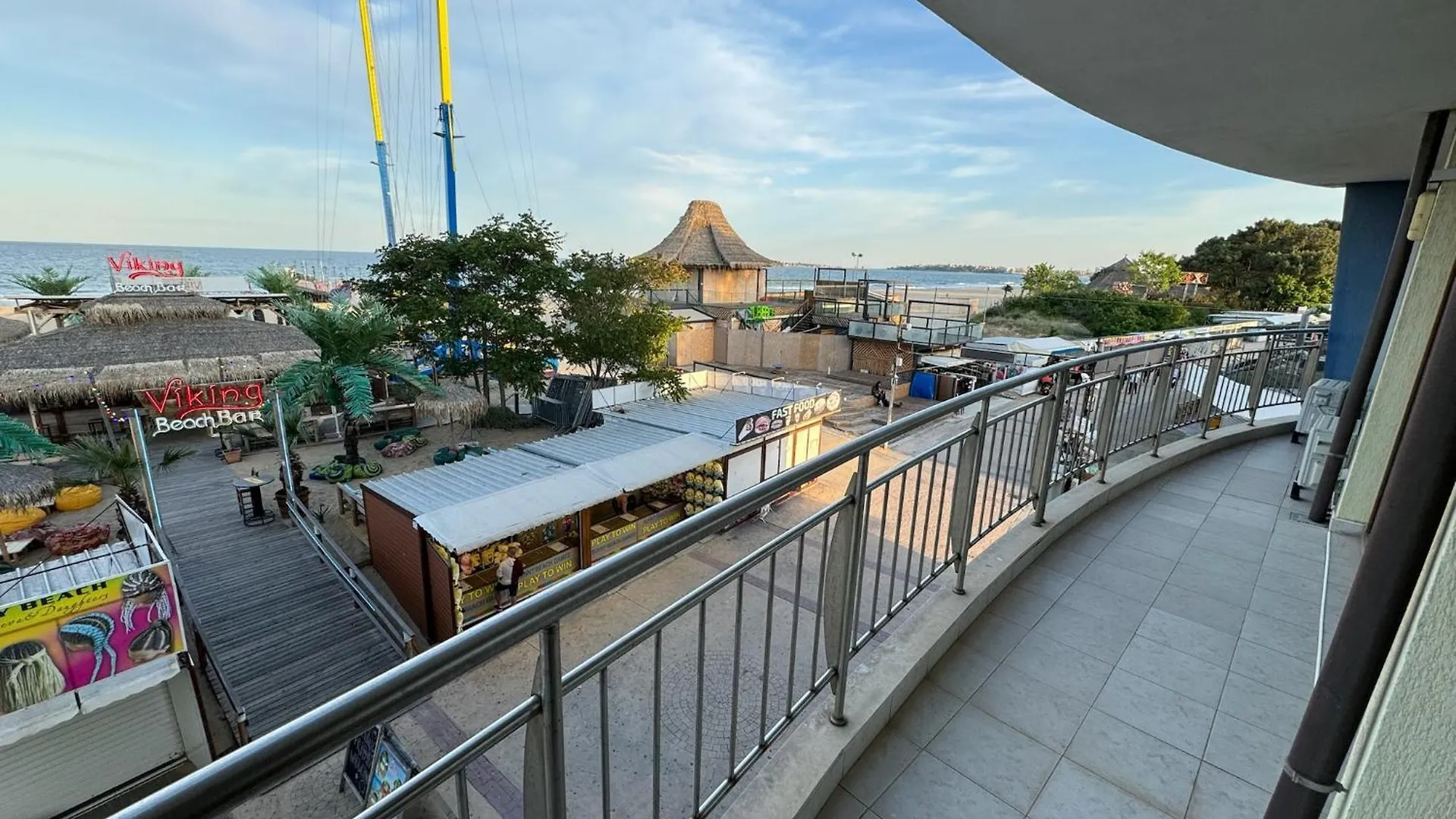 Spacious Beachfront Apartment - Kaya Sunny Beach